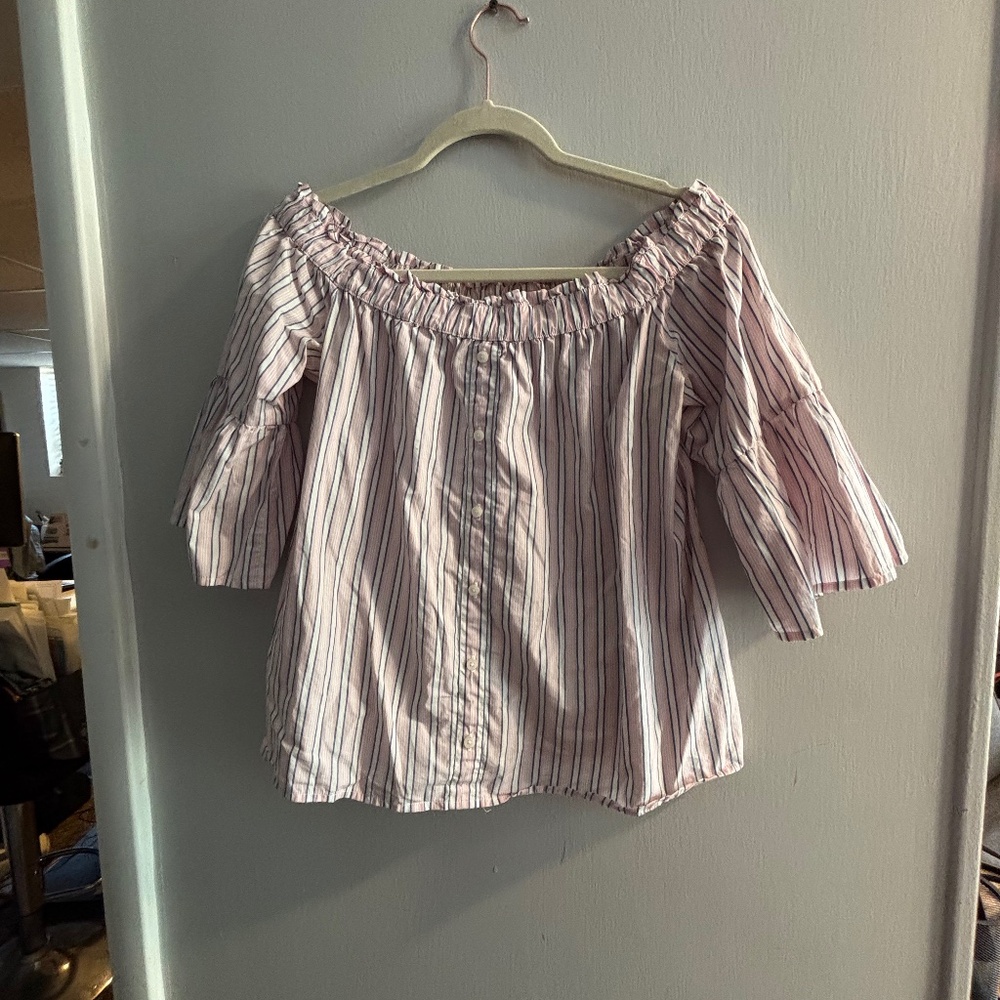 Abercrombie pink striped off the shoulder blouse size small